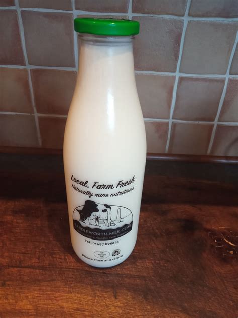 Saddleworth Milk J & R Lancashire and Family